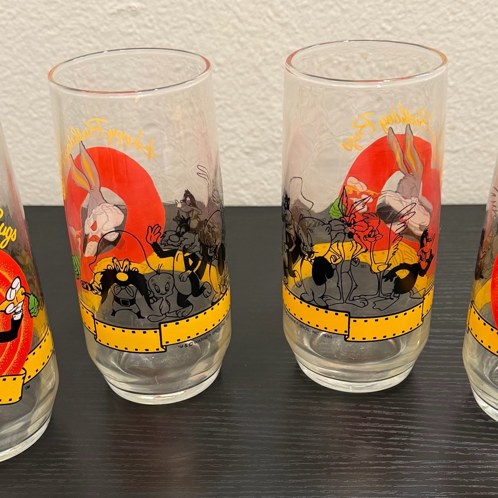 Vintage Buggs Bunny 50th Birthday- Looney Tunes Character Glass Set of 4